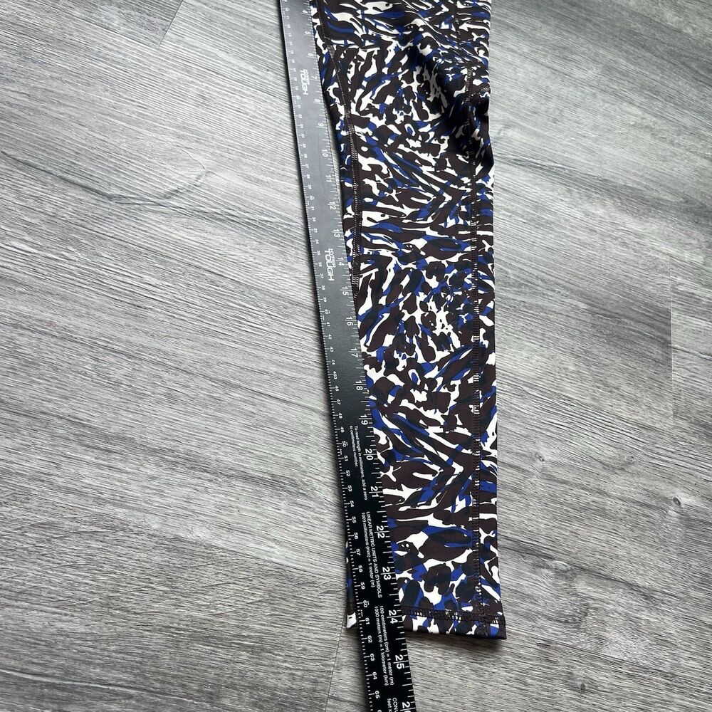 Move Theology Graphic Print Women’s‎ Leggings Scoop Pockets MC2114MI NOWT small - Picture 4 of 7